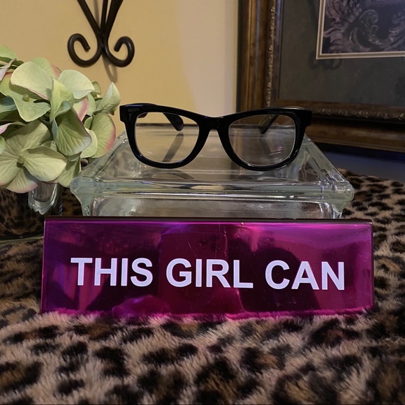 BETSY JOHNSON *RARE* black thick frame readers - Picture 4 of 9